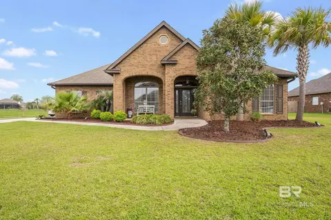 646 Dorr Ave, Gulf Shores, AL 36542