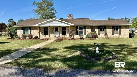 4 Bateman Cir, Foley, AL 36535