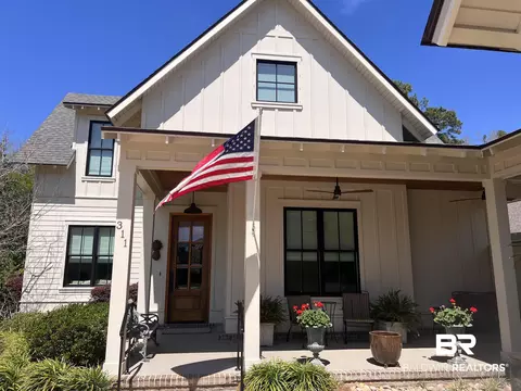 311 Crane Pl, Fairhope, AL 36532