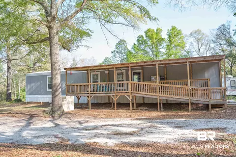 10365 Sand Ridge Rd, Chunchula, AL 36521