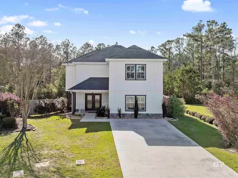 5985 Trey Ln, Gulf Shores, AL 36542
