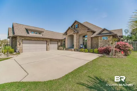 5996 Huntington Creek Blvd, Pensacola, FL 32526
