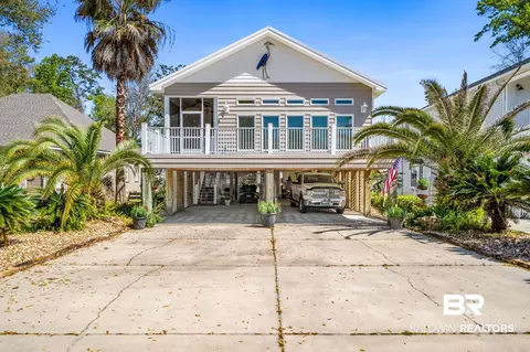 5240 Washington Blvd, Orange Beach, AL 36561