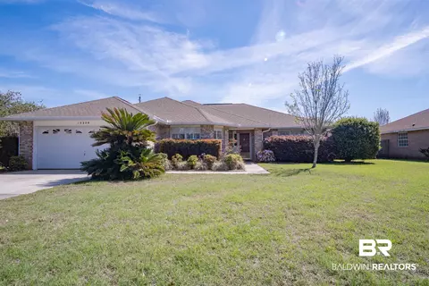 15320 Paddington Dr, Foley, AL 36535
