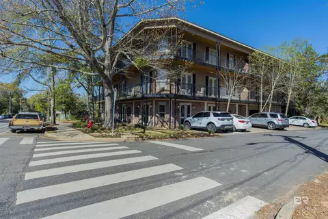 100 N Bancroft St, Fairhope, AL 36532