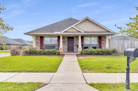 404 Ellington Ave, Fairhope, AL 36532