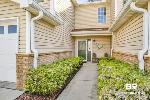 1517 Regency Rd, Gulf Shores, AL 36542