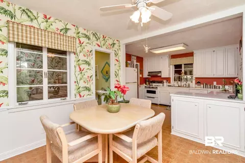 3856 Mountain Dr, Mobile, AL 36693 photo 6
