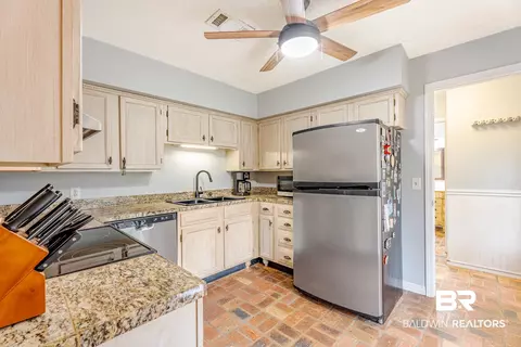 215 Montclair Loop, Daphne, AL 36526 photo 11