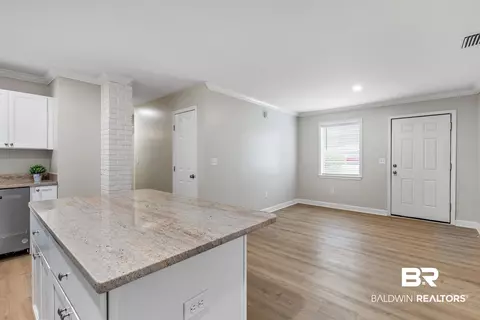 1304 Johnson Rd, Daphne, AL 36526 photo 5