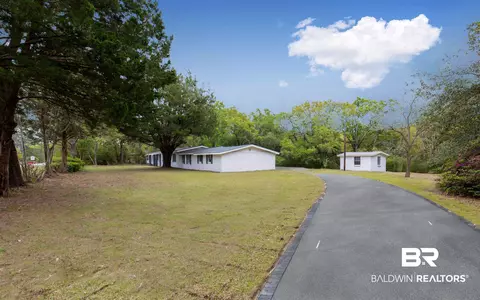 1304 Johnson Rd, Daphne, AL 36526 photo 2