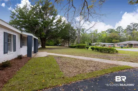 1304 Johnson Rd, Daphne, AL 36526 photo 3