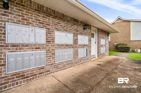 6527 Old Shell Rd #51, Mobile, AL 36608 photo 18