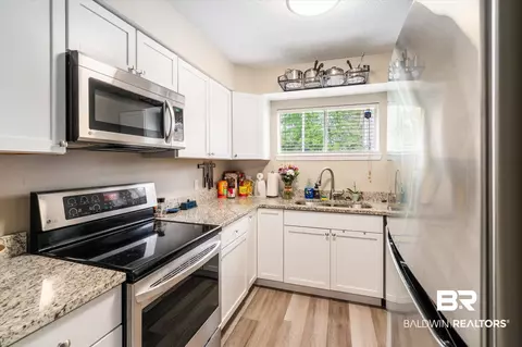 6527 Old Shell Rd #51, Mobile, AL 36608 photo 9