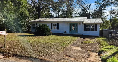 420 Miller Ave, Fairhope, AL 36532
