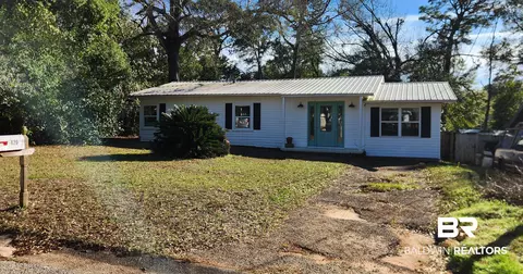 420 Miller Ave, Fairhope, AL 36532