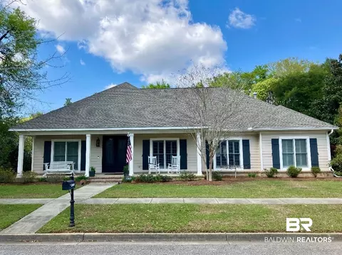 10401 Papas St, Daphne, AL 36526