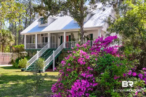 903 Lavigne Pl, Dauphin Island, AL 36528