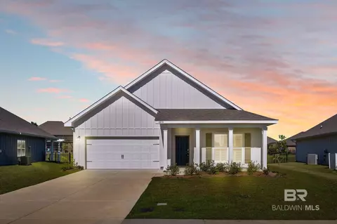 4270 Cartgate Dr, Gulf Shores, AL 36542