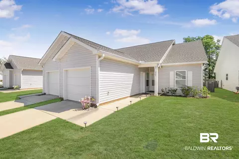 2651 S Juniper St #2203, Foley, AL 36535