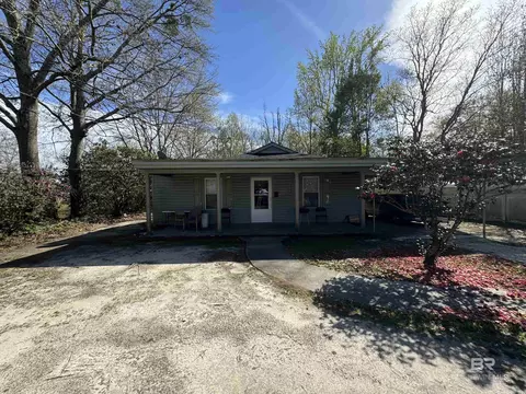 800 E Horner St, Atmore, AL 36502