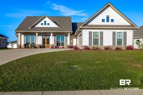 10881 Secretariat Blvd, Daphne, AL 36526