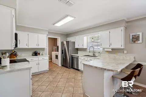 7671 S Meadows Dr, Mobile, AL 36619 photo 9