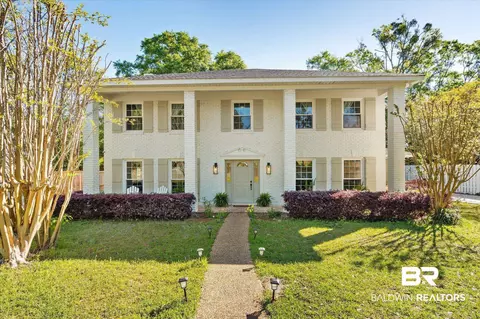 1321 Westbury Dr, Mobile, AL 36609