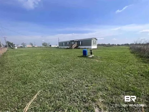 7872 County Road 19, Foley, AL 36535