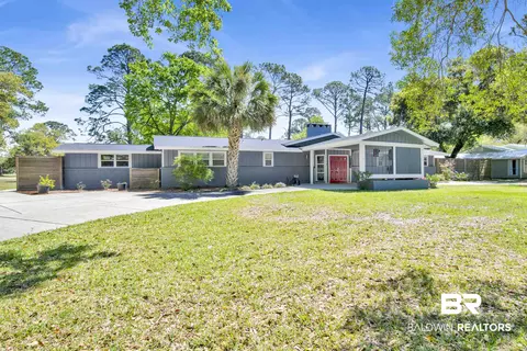 1304 W Fairway Dr, Gulf Shores, AL 36542