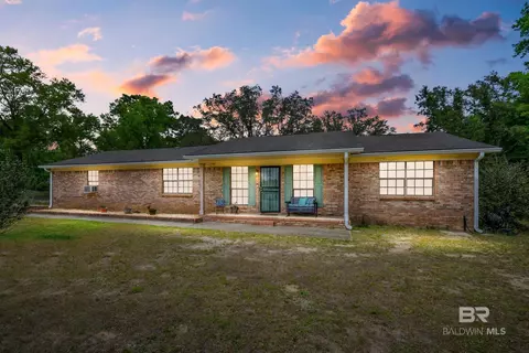 33167 Meadow Ln, Lillian, AL 36549