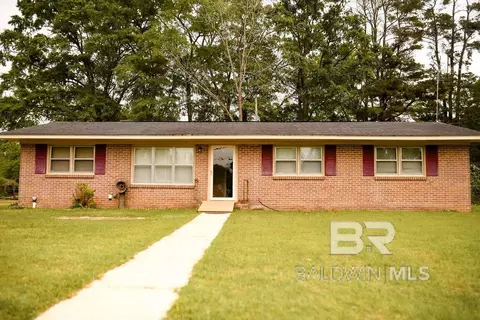 205 Greer Ave, Atmore, AL 36502