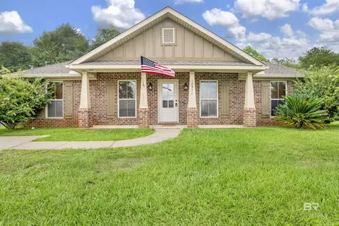 18571 Explorer Dr, Loxley, AL 36551