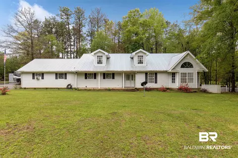 8489 Wards Ln, Semmes, AL 36575