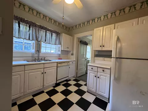 Kitchen - 110 Florence Pl, Mobile, AL 36607 photo 1 of 3