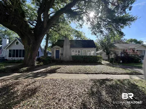 110 Florence Pl, Mobile, AL 36607 photo 2