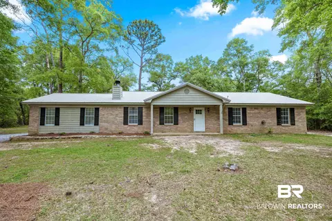 19782 Gunnison Rd, Fairhope, AL 36532