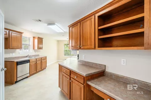 8932 N Spring Grv, Mobile, AL 36695 photo 6