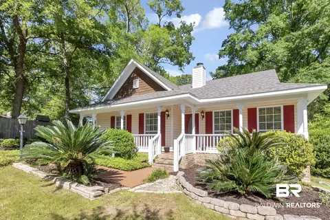 2809 Woodland Rd, Mobile, AL 36693
