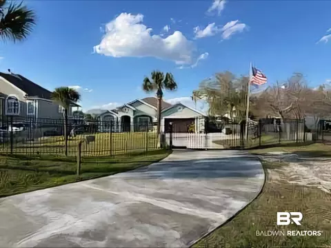 31821 River Rd, Orange Beach, AL 36561