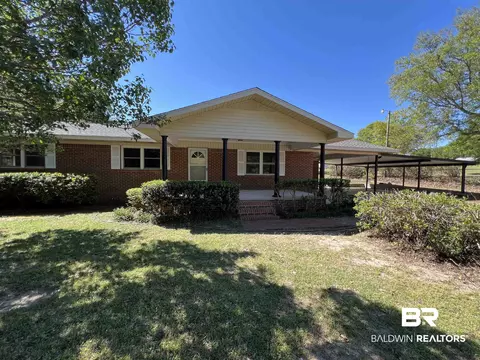 2700 Old Atmore Rd, Flomaton, AL 36441