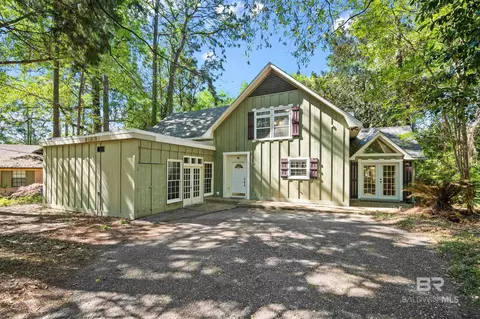 160 Rolling Hill Dr, Daphne, AL 36526