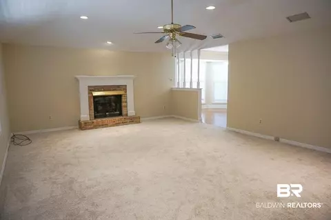7109 Smithfield Rd, Mobile, AL 36695 photo 3