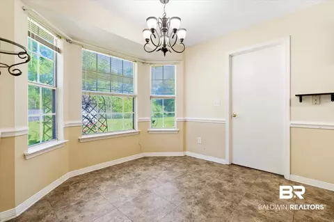9538 Chippewa Dr, Mobile, AL 36695 photo 5
