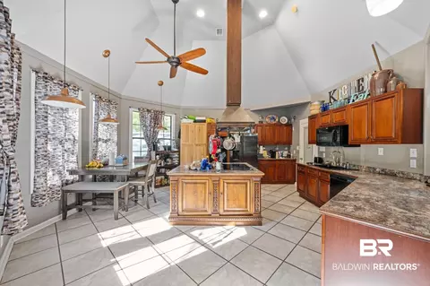 9618 E Hildreth Dr, Perdido Beach, AL 36530 photo 15