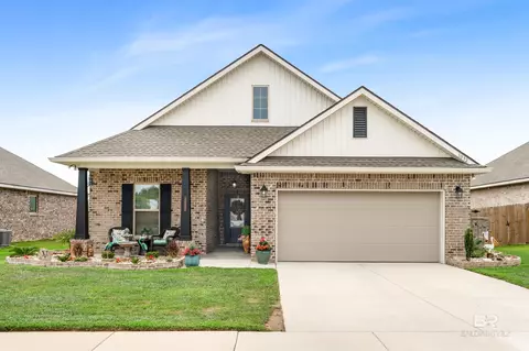 1032 Stella Rd, Foley, AL 36535