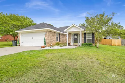 157 Oakwood Ave, Fairhope, AL 36532