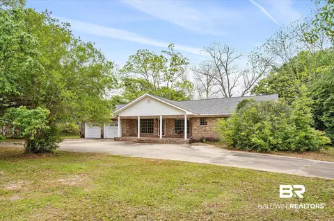 3621 Alba Club Rd, Mobile, AL 36605