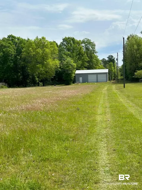 48250 Chastang Lake Rd, Bay Minette, AL 36507