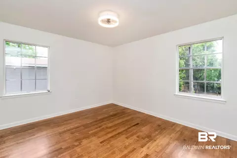 607 Markham Dr, Mobile, AL 36609 photo 12